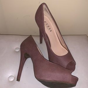 GUESS Platform Pumps Taupe Peep-Toe Shoes Y2K Club Event Heels Coquette Girl 8